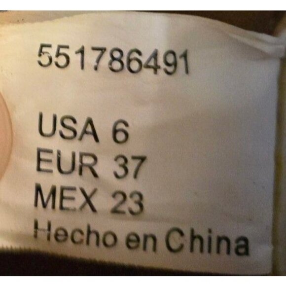 Signature By Levi’s Strauss Size 6 Canvas Slip-ons - Picture 5 of 5